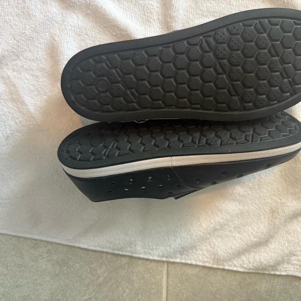 Cat & Jack Black Flats